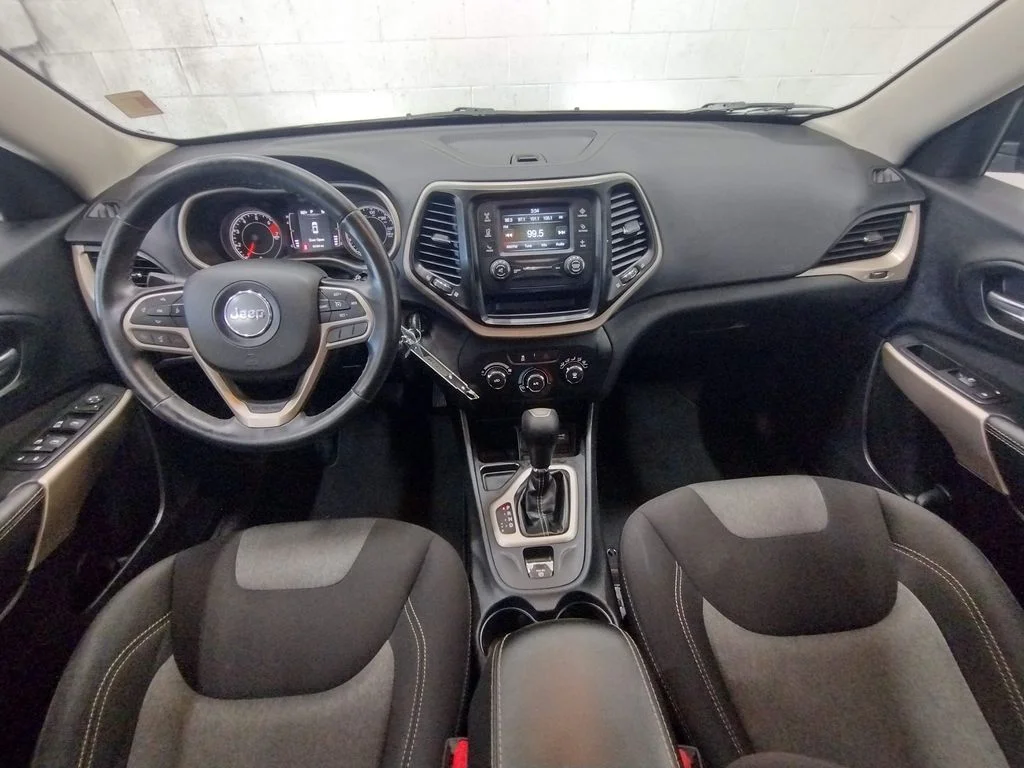 Used 2017 Gray Jeep Sport image 28