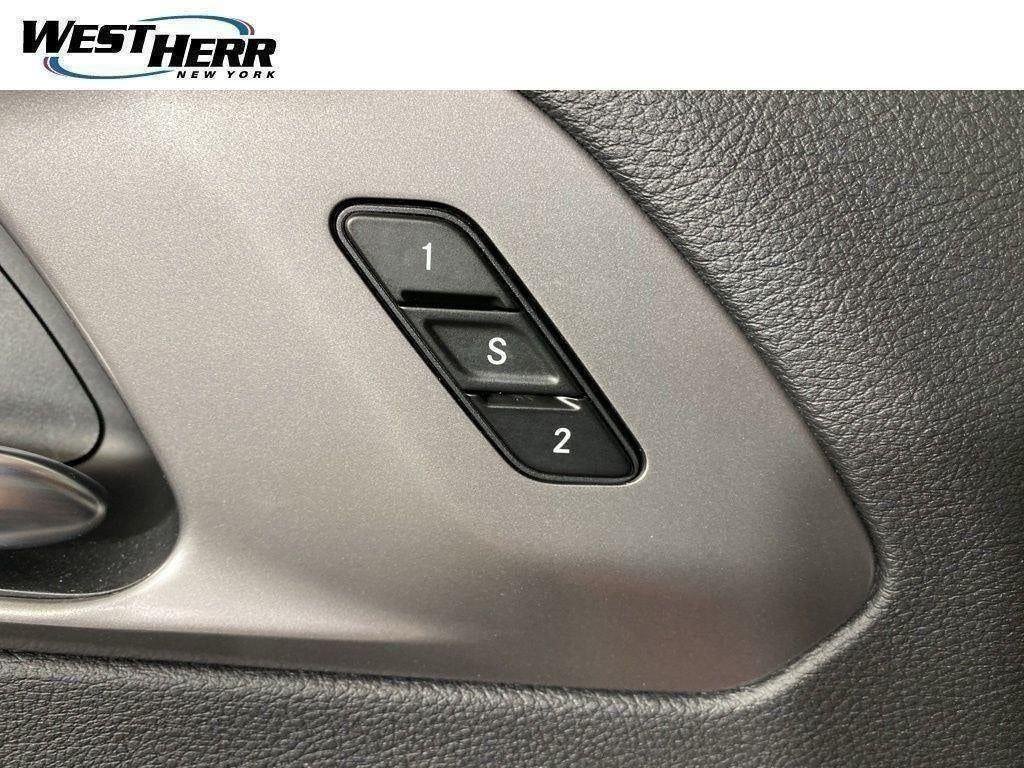 Used 2026 Red Hot Pearlcoat Chrysler Select image 41