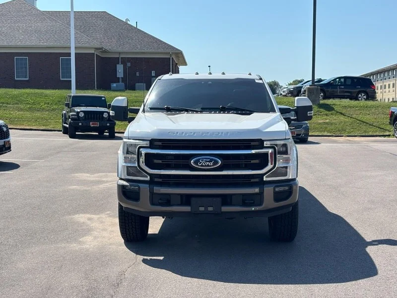 Used 2022  Ford King Ranch image 8