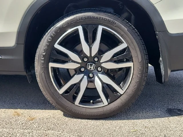 Certified Used 2019 White Honda Elite image 8