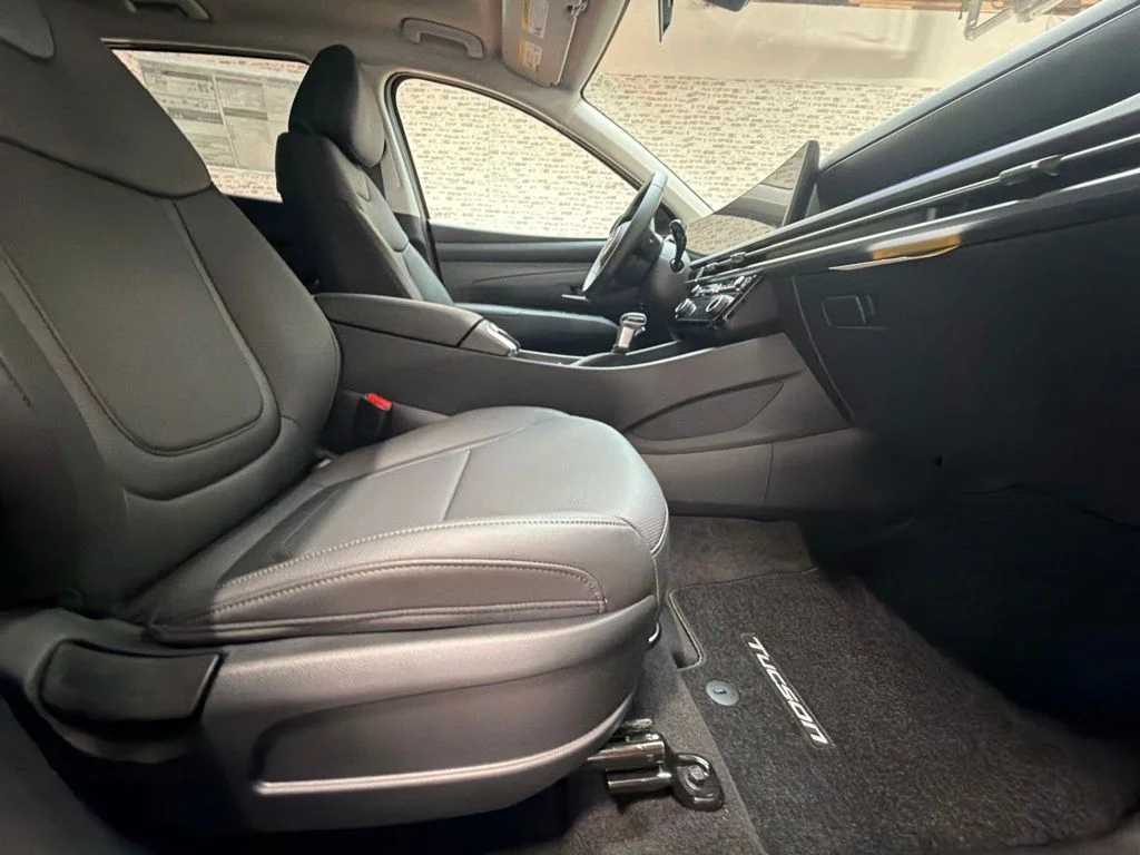 New 2026 Ultimate Red Hyundai SEL Premium image 12