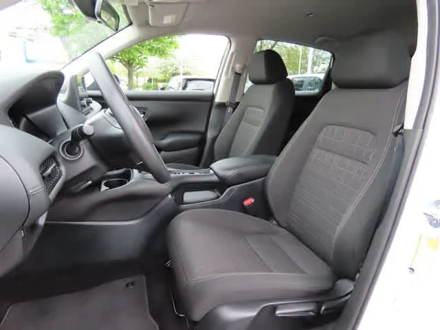 2023 Honda HR-V LX - Photo 12