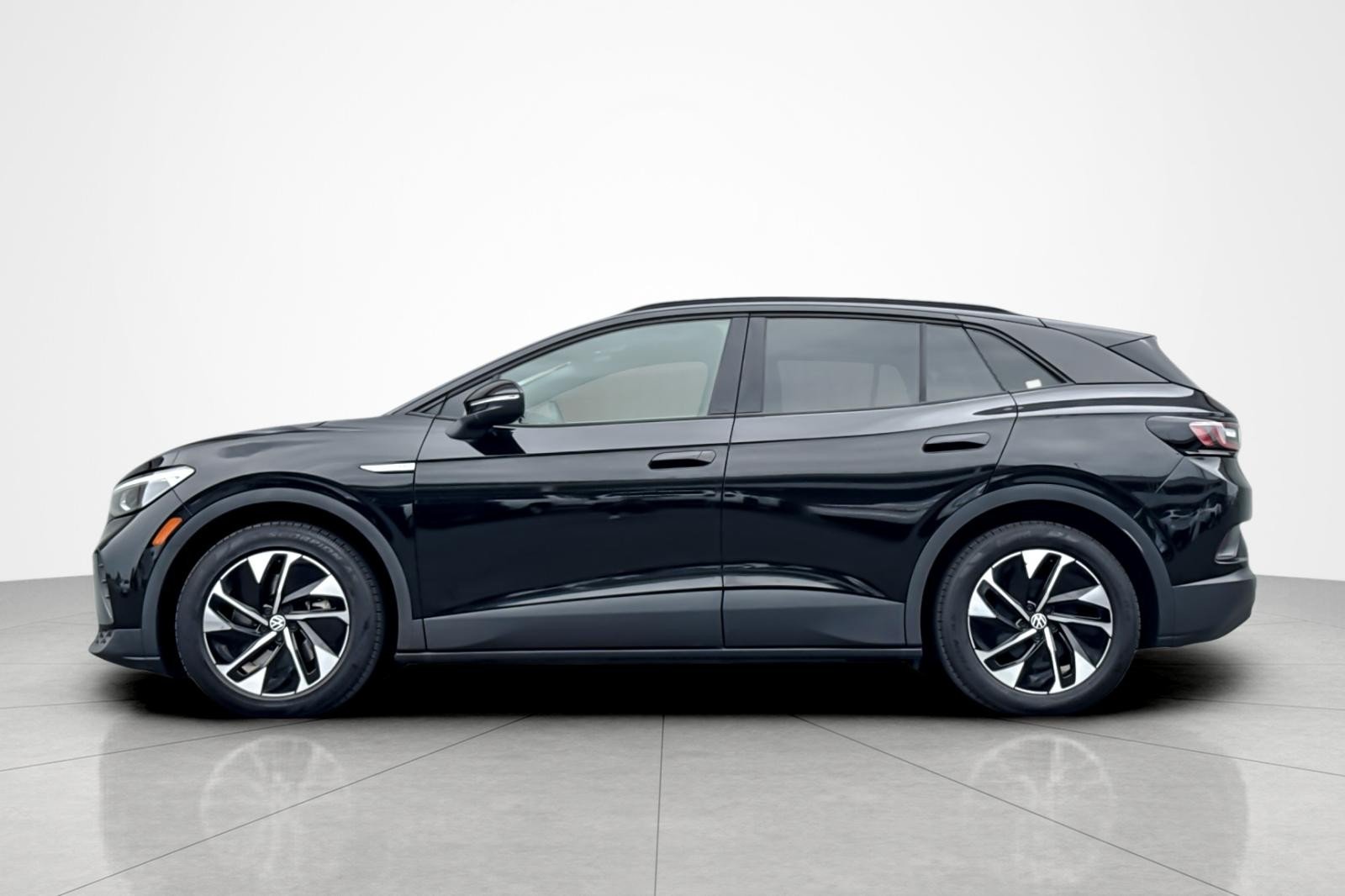 Used 2022 Volkswagen ID.4 PRO with VIN WVGRMPE27NP070376 for sale in Carson, CA
