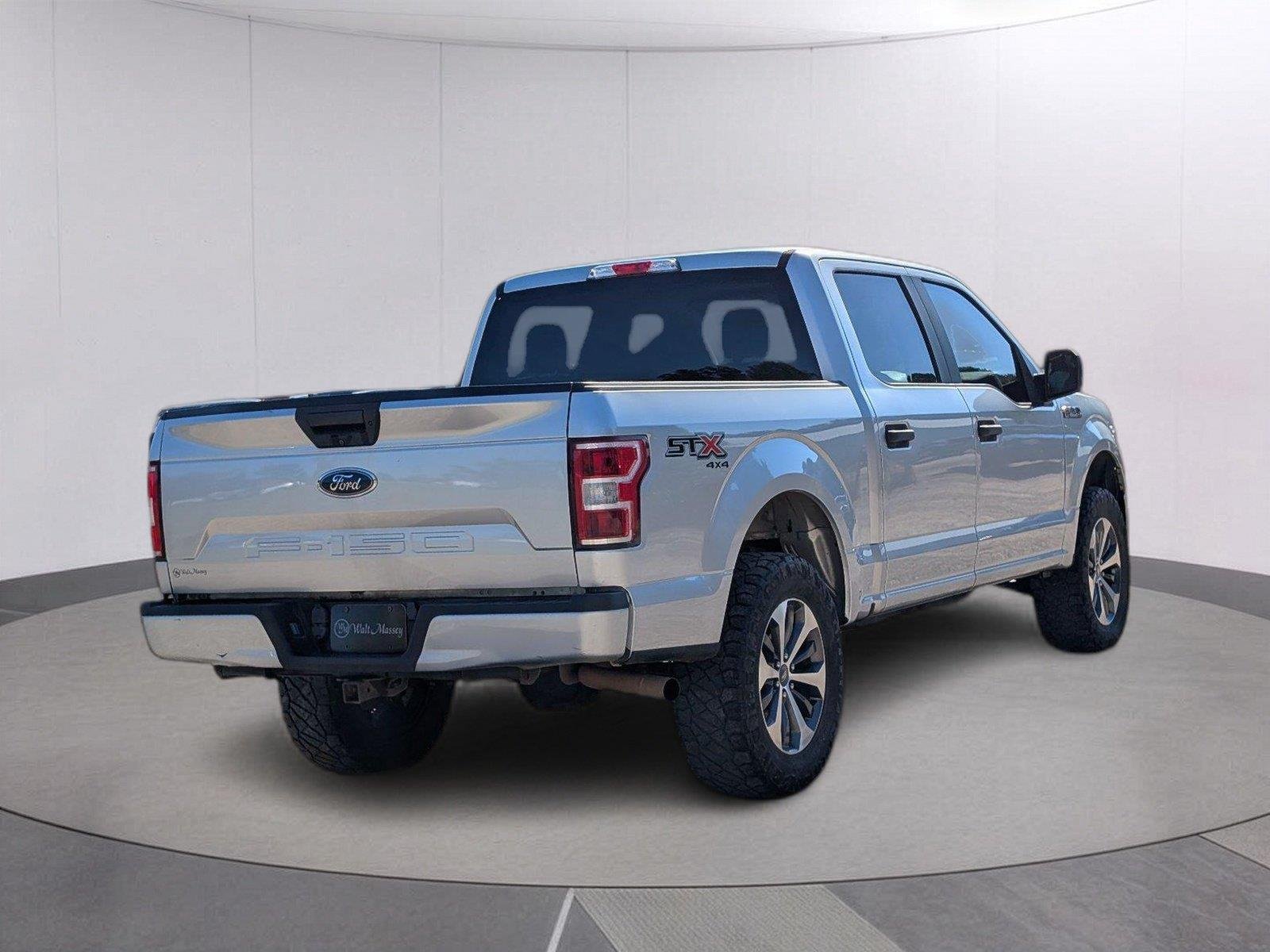 Used 2019 Ingot Silver Ford XL image 7
