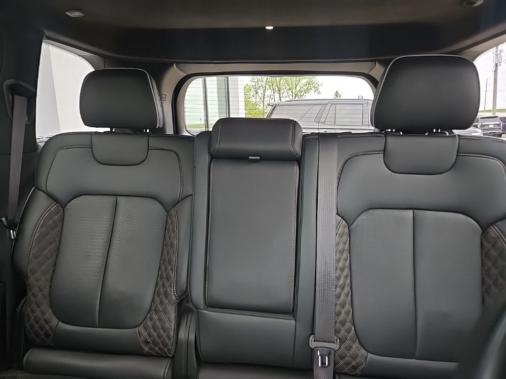 Used 2022 White Jeep Summit Reserve image 41