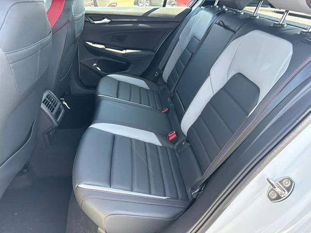 New 2026 Opal White Pearl Volkswagen SE image 24