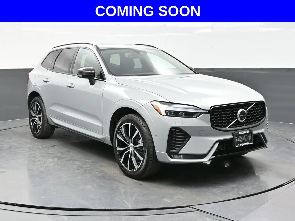 2025 Volvo XC60 B5 Plus Dark AWD's photo