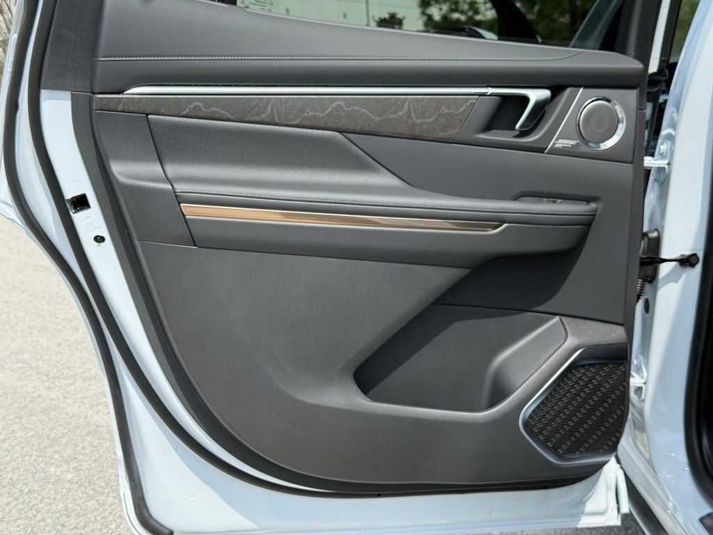 2026 Buick Enclave Avenir - Photo 20