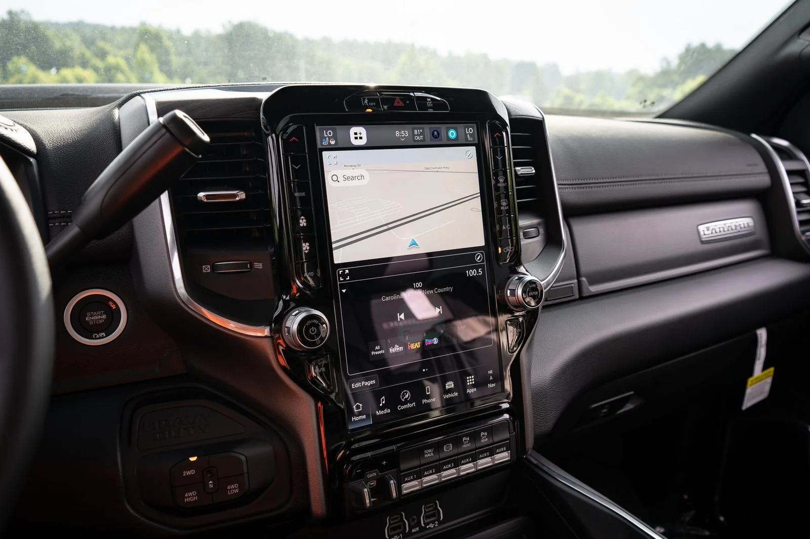 New 2026 Diamond Black Crystal Pearl-Coat Exterior Paint RAM Laramie with Black Widow Package image 40