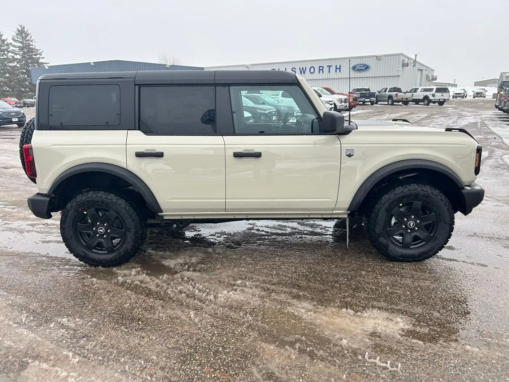 2025 Ford Bronco 4-Door Big Bend - Photo 8