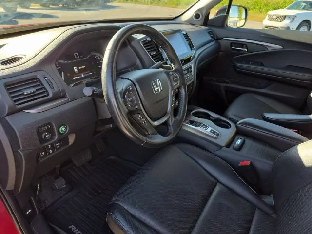 Used 2023 Red Honda RTL image 15