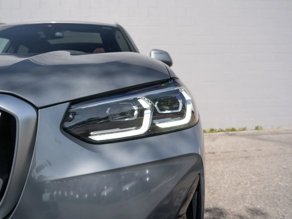Used 2024 Gray Metallic BMW xDrive30i image 11