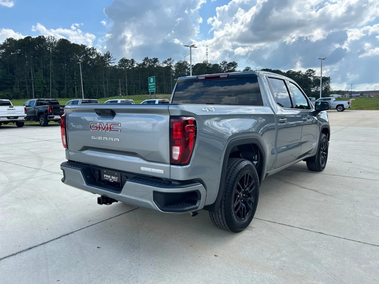 New 2026 Sterling Metallic GMC Elevation image 3