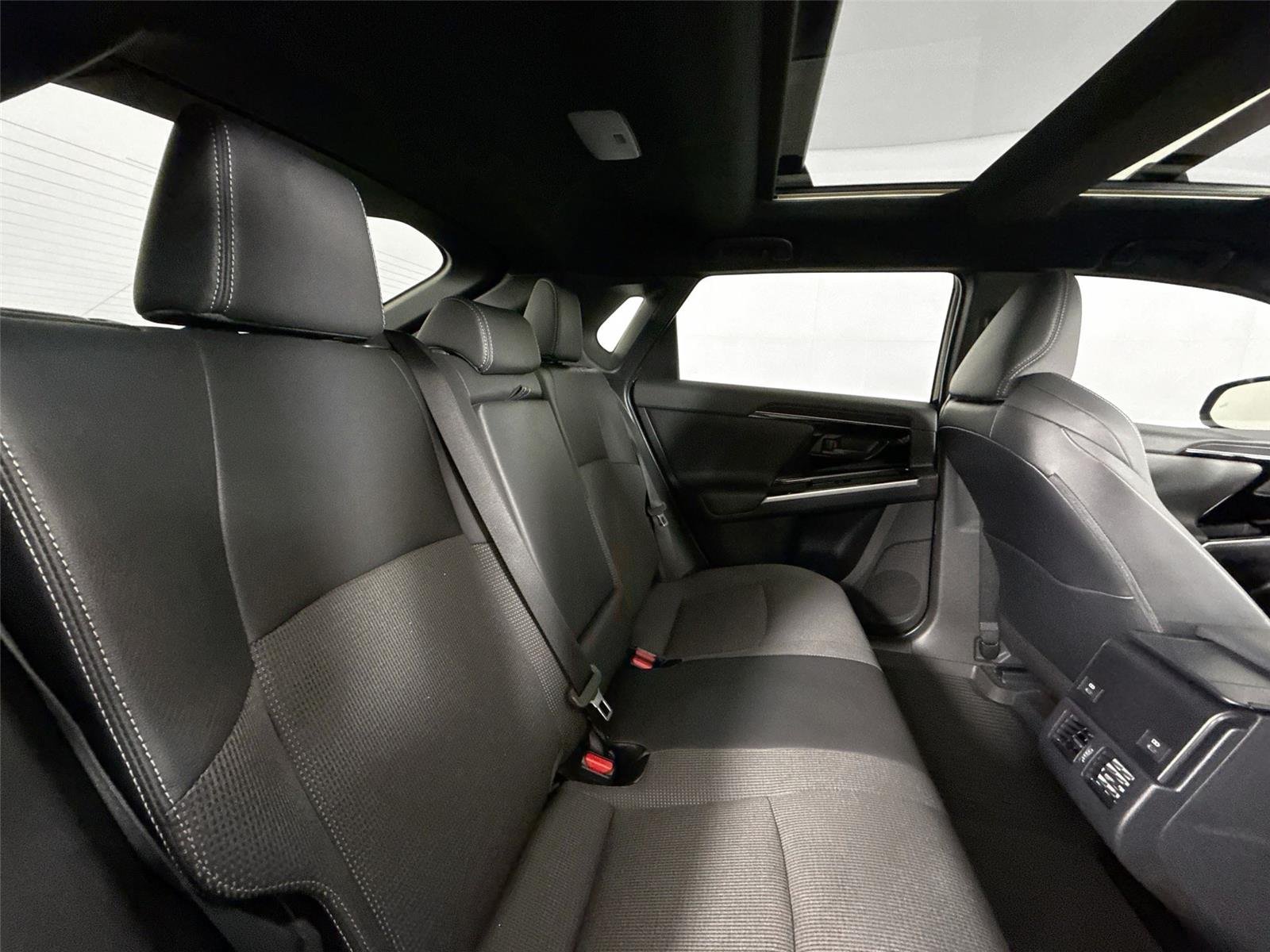 Used 2024 Black Toyota XLE image 39