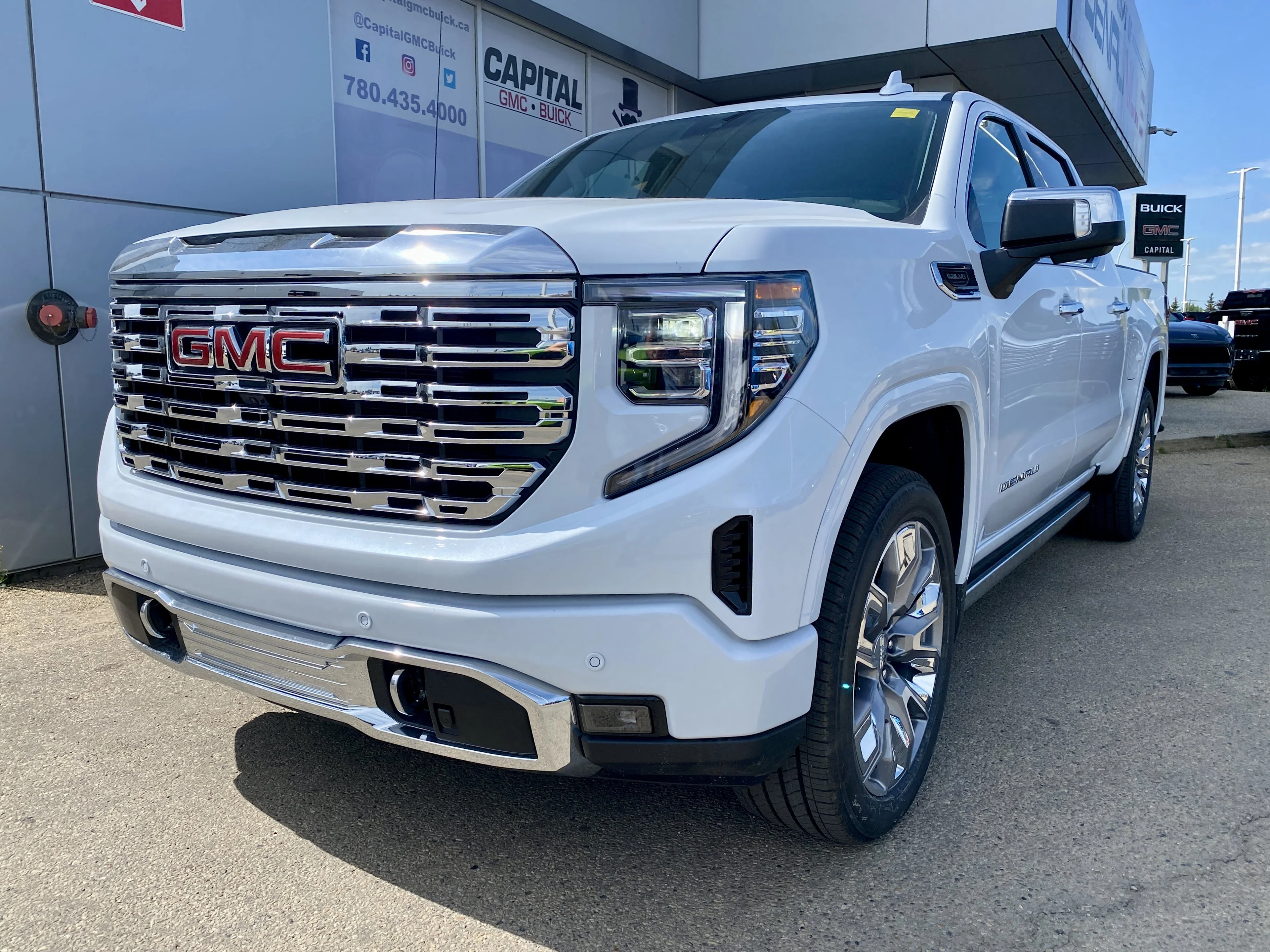 New 2026 GLACIER WHITE TRICOAT GMC Denali image 2
