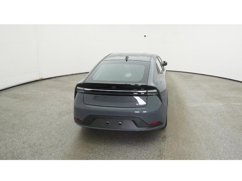 2025 Toyota Prius SE - Photo 7