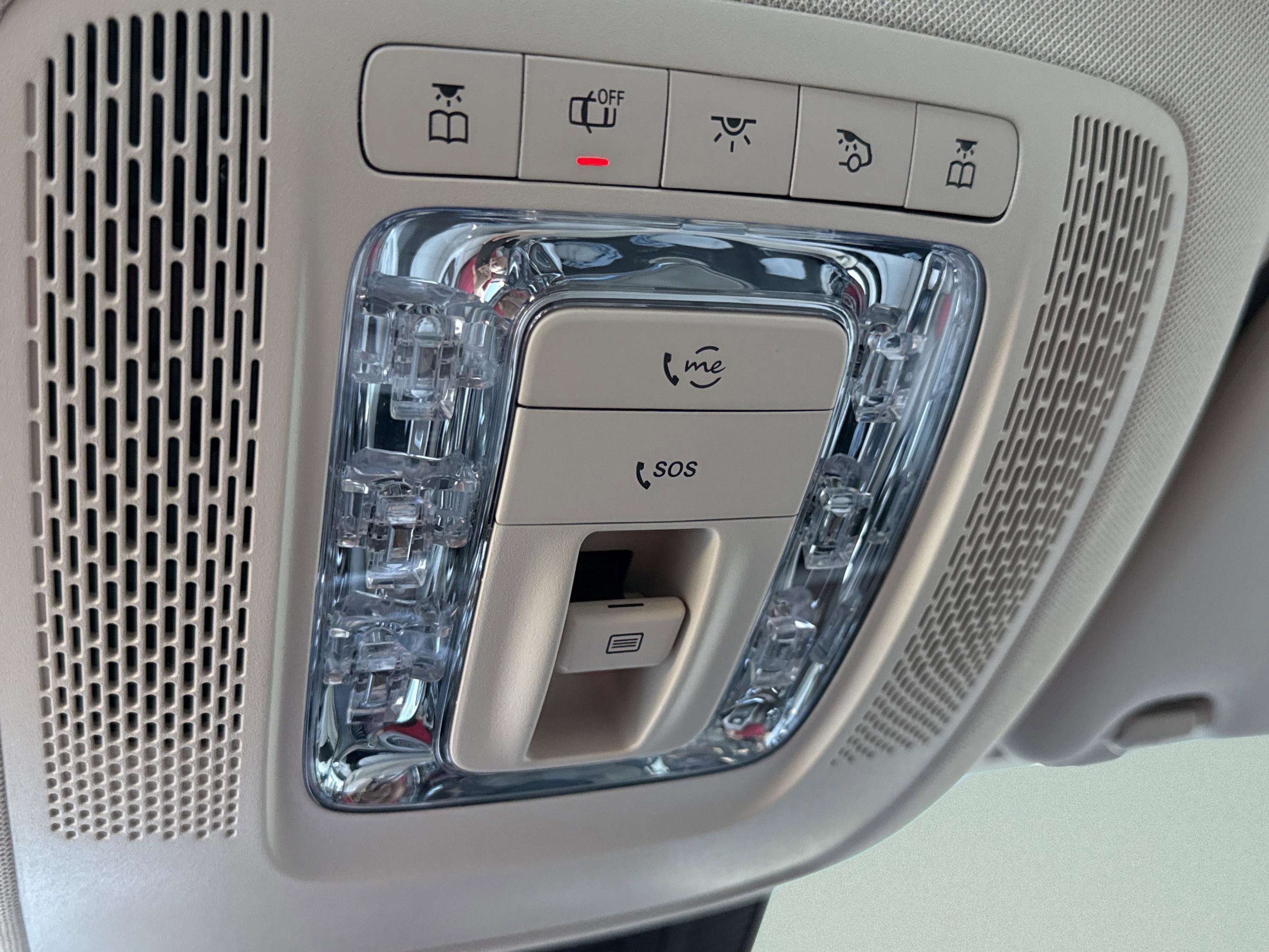 Used 2026 Polar White Mercedes-Benz GLS 450 image 45