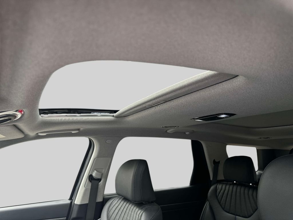 2024 Hyundai Palisade Limited - Photo 22