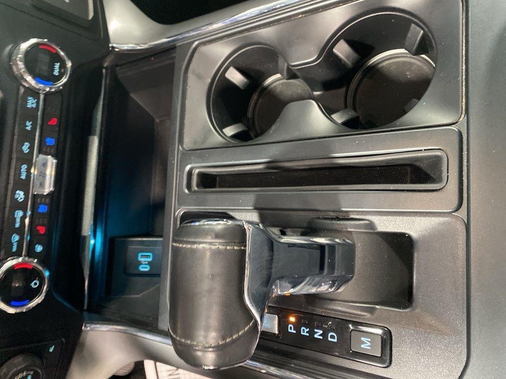 Used 2021 Black Metallic Ford LARIAT image 26