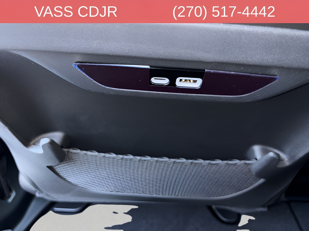 2026 Chrysler Pacifica Select - Photo 32