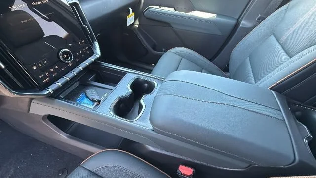 2026 GMC Acadia AT4 - Photo 13
