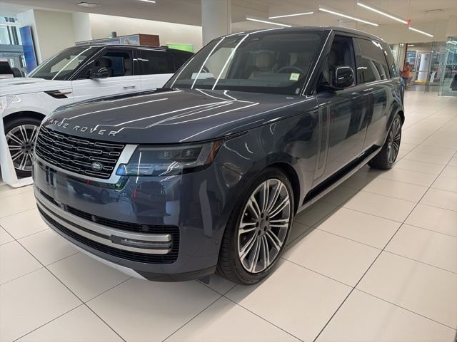 New 2026 Varesine Blue Land Rover SE image 1