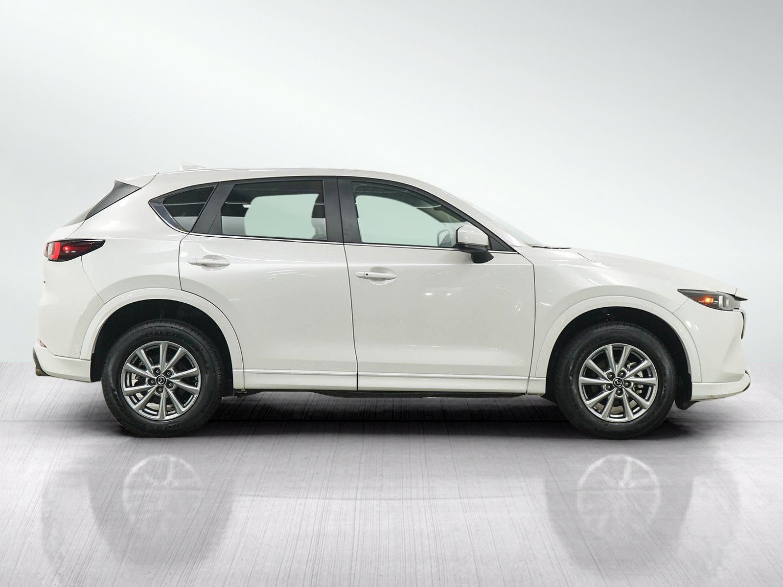 Used 2025 Rhodium White Metallic Mazda 2.5 S Preferred Package image 6