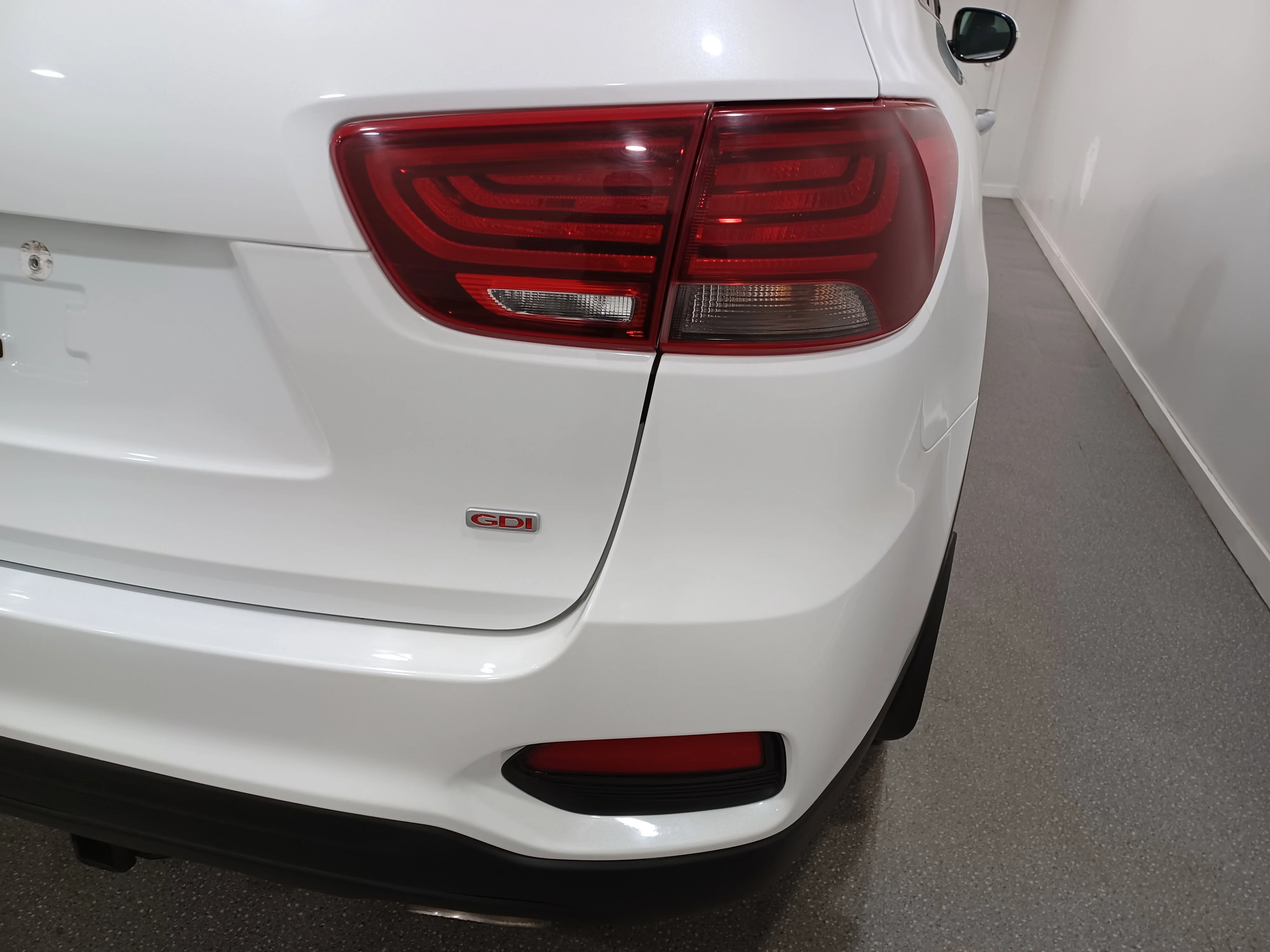Certified Used 2020 Snow White Pearl Kia LX AWD*7 Pass | Snow White Pearl | Remote Start | Htd Seats | Park Assist | Apple CarPlay | Tow Pkg image 21