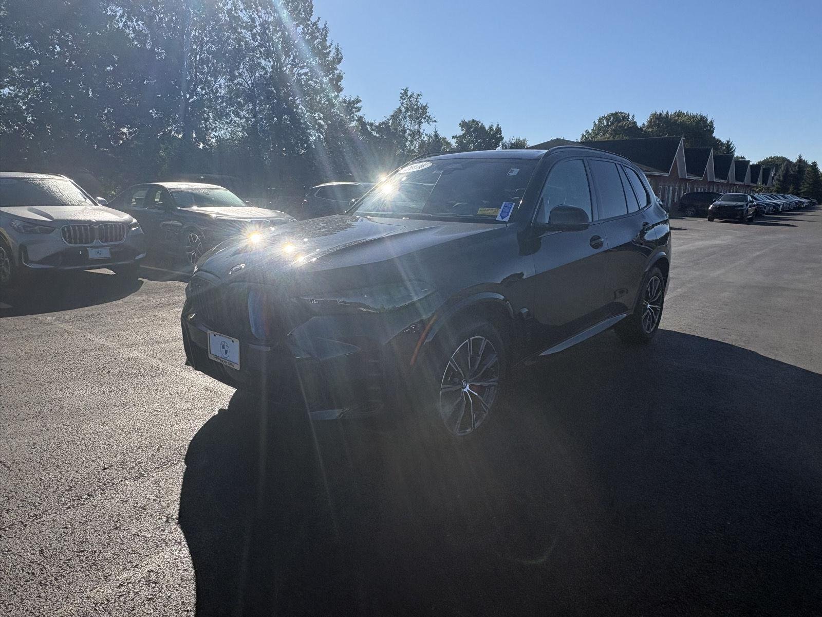 Used 2026 Carbon Black Metallic BMW xDrive40i image 3