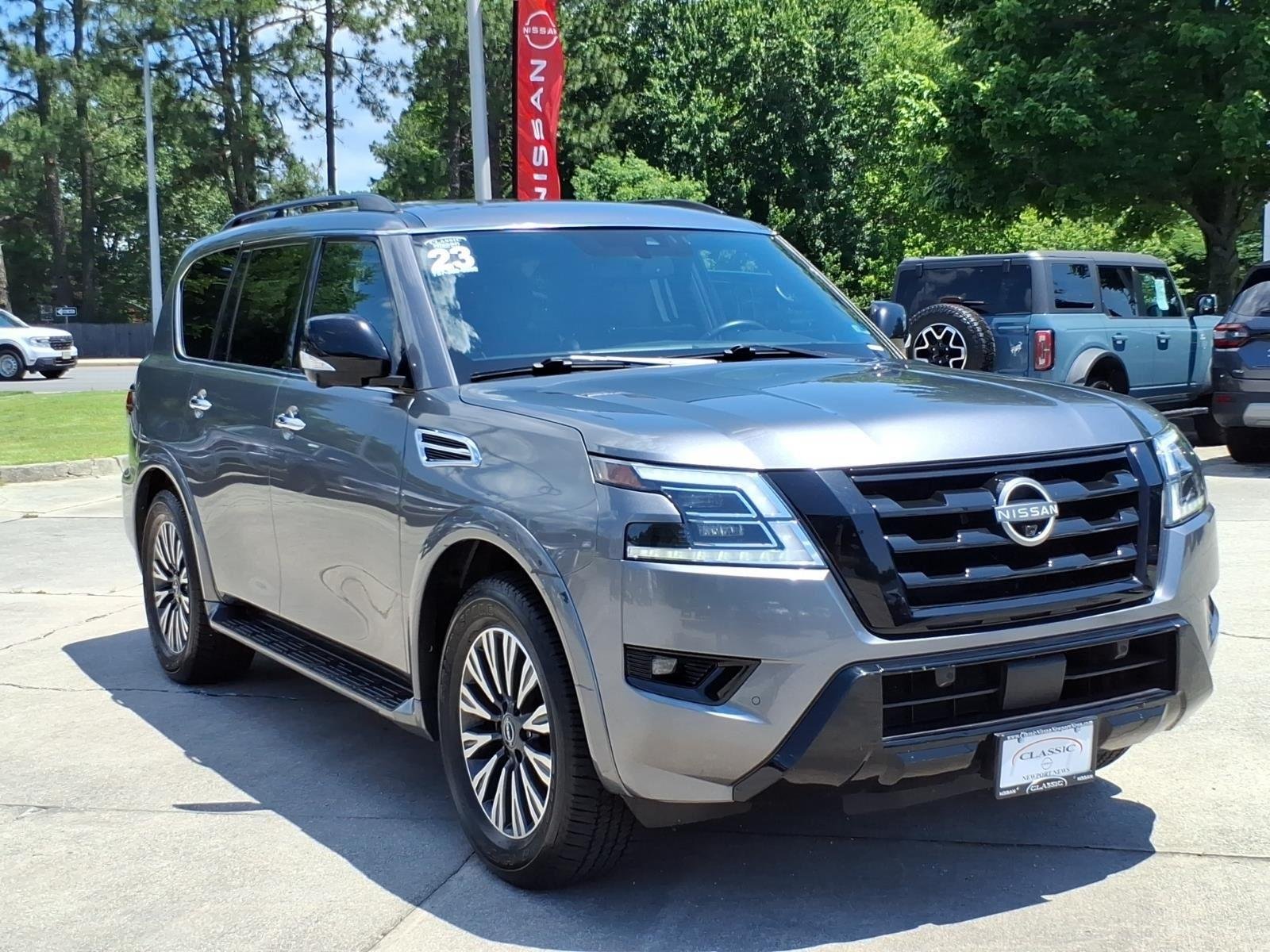 Used 2023 Gun Metallic Nissan SL image 5