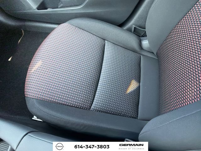 New 2026 Atlantic Gray Metallic / Super Black Two-tone Nissan SR image 25