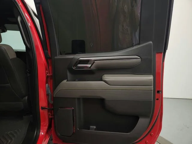 2023 Chevrolet Silverado 1500 ZR2 - Photo 34