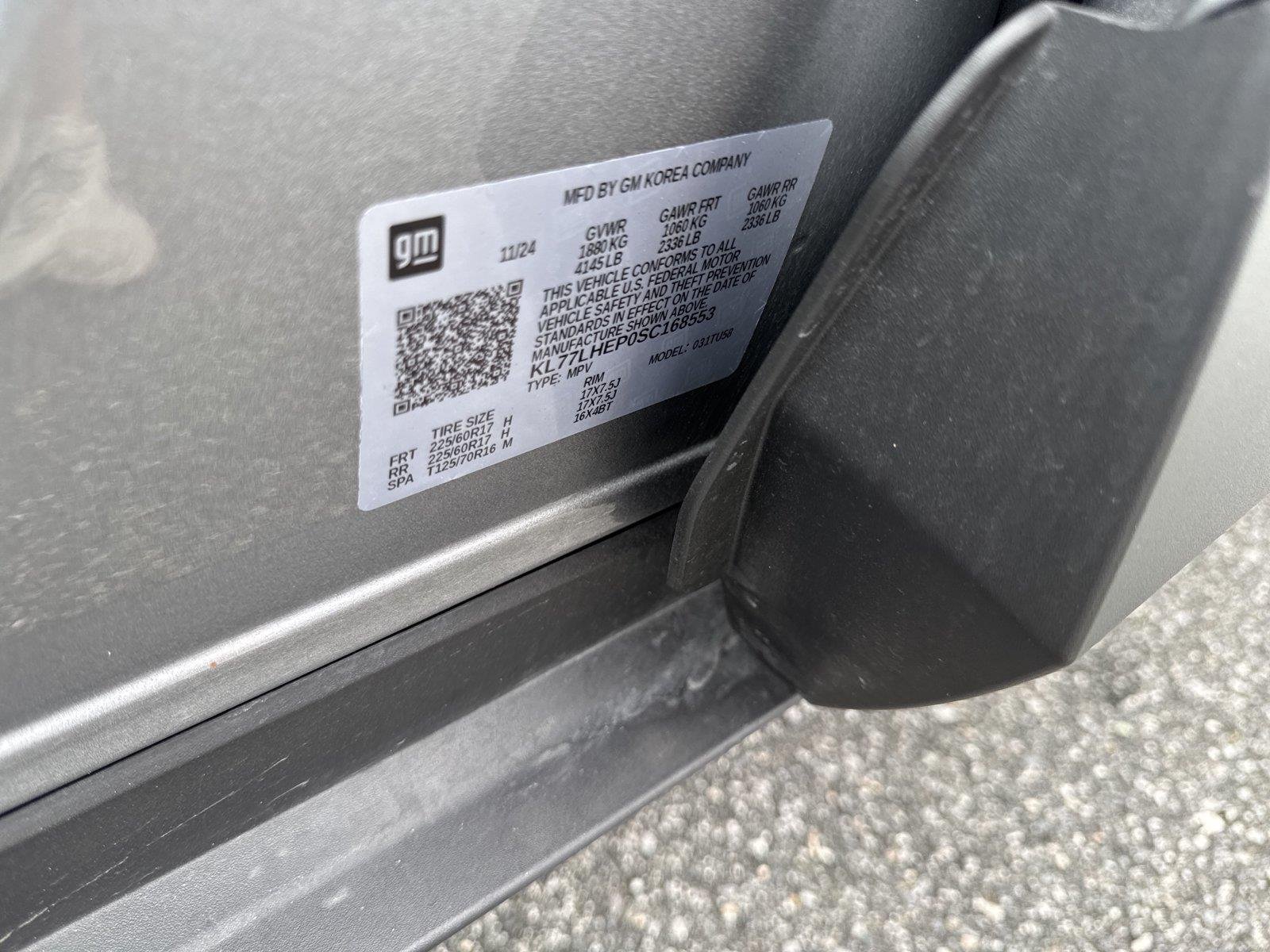 Used 2025 Sterling Gray Metallic Chevrolet LT image 30