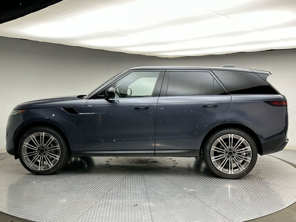 New 2027 Varesine Blue Land Rover SE image 2