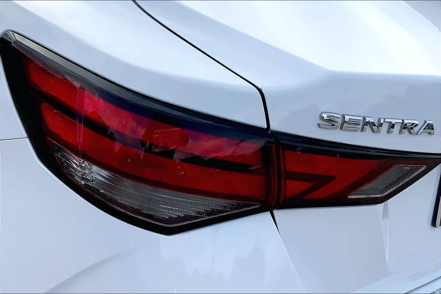 Used 2020 Fresh Powder Nissan SV image 28
