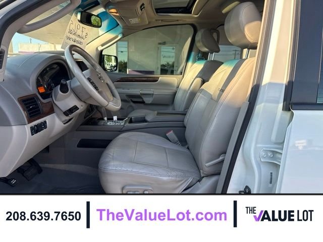 Used 2010 White Nissan Platinum image 27