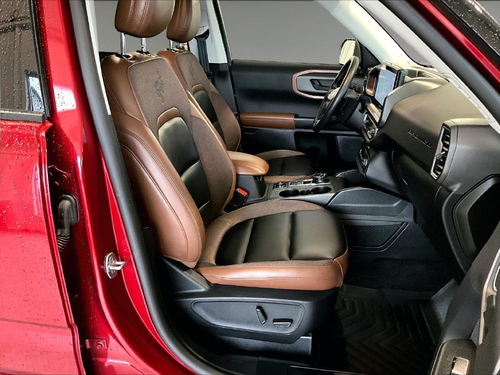 Used 2025 Ruby Red Metallic Ford Outer Banks image 11