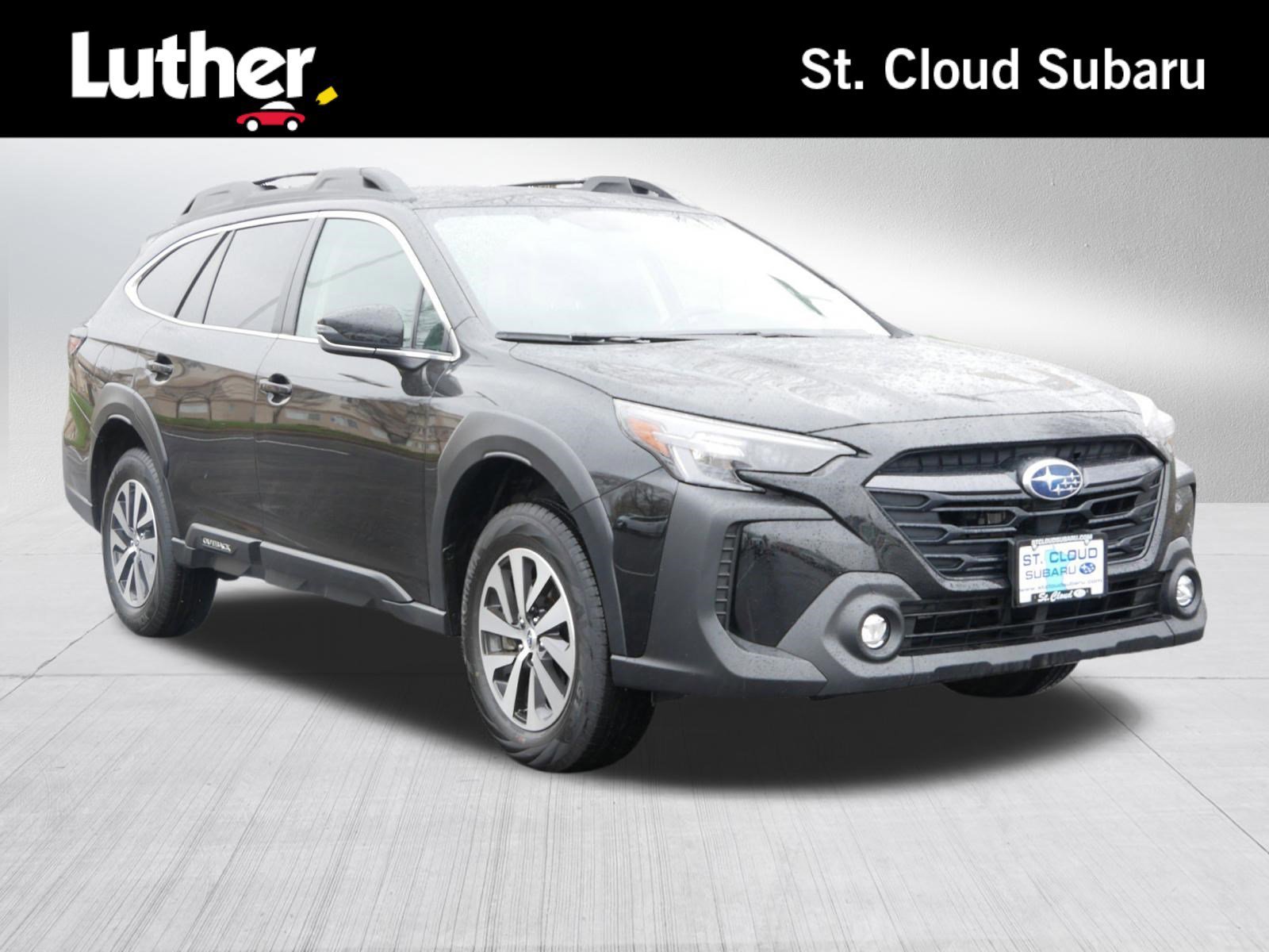 2025 Subaru Outback Premium's photo