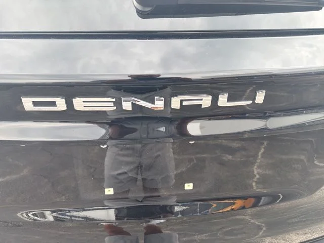 Used 2025 Black GMC Denali image 42