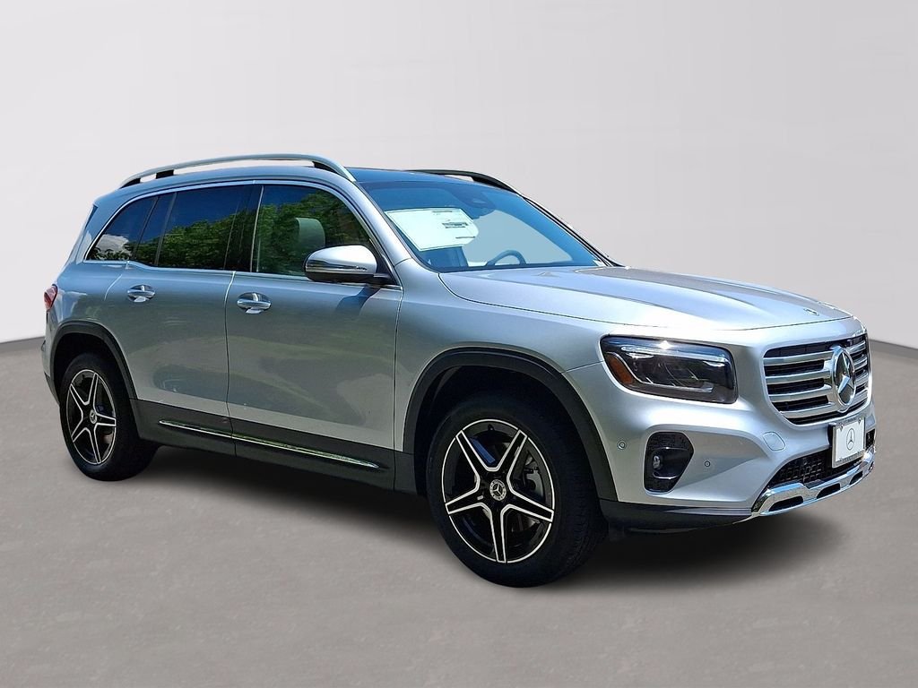 New 2026 Cirrus Silver Metallic Mercedes-Benz GLB 250 image 2
