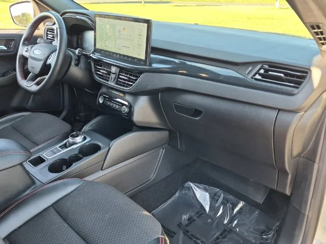 Used 2023 Silver Ford ST-Line image 35