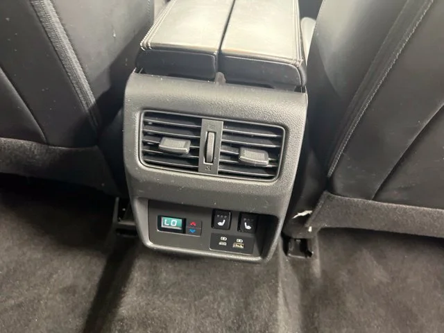 Used 2023 Gray Nissan Platinum image 23