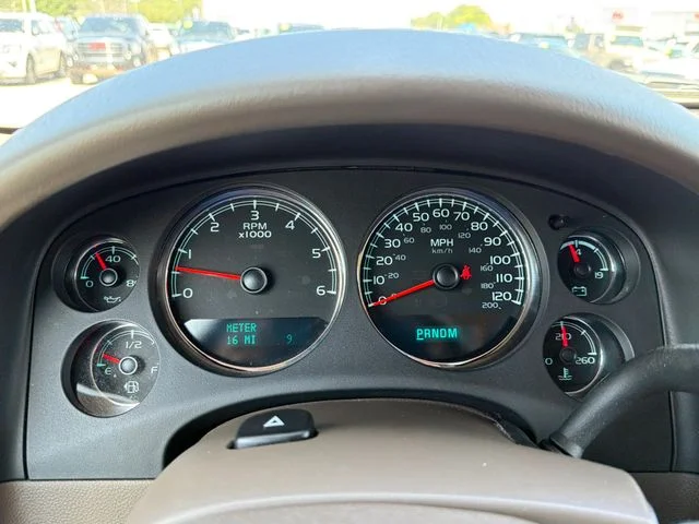 Used 2013 Black GMC SLT image 11