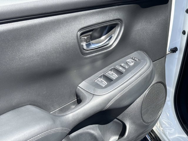 2024 Honda HR-V EX-L - Photo 18