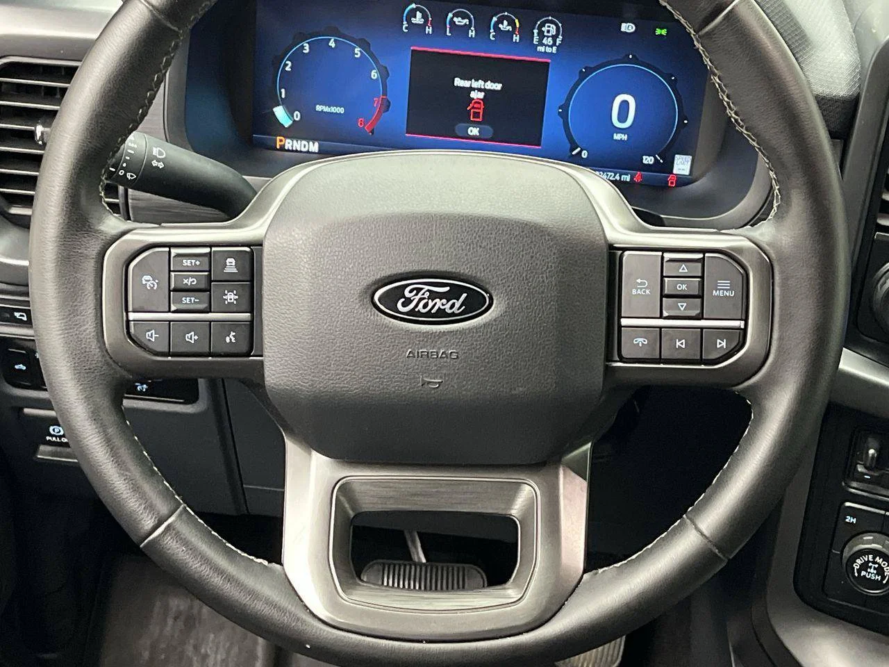 Used 2024 Black Ford XLT image 17