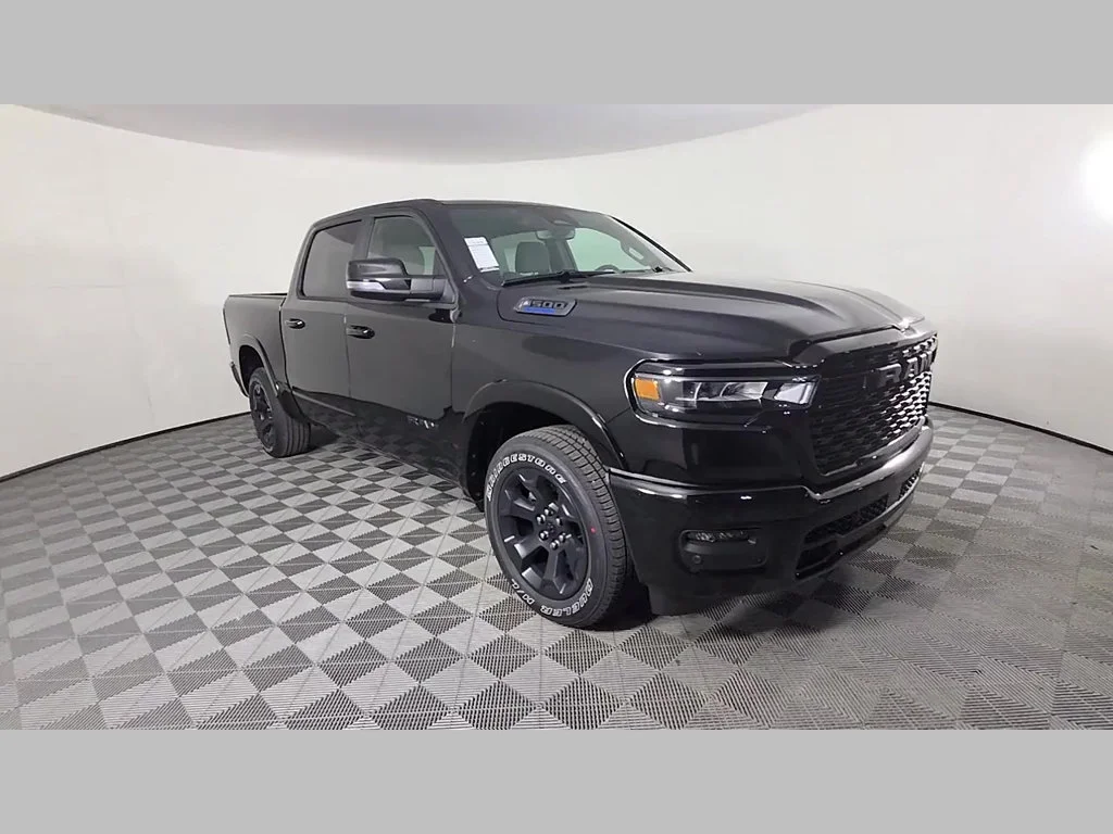 New 2027 Diamond Black Crystal Pearl-Coat Exterior Paint RAM Big Horn image 21