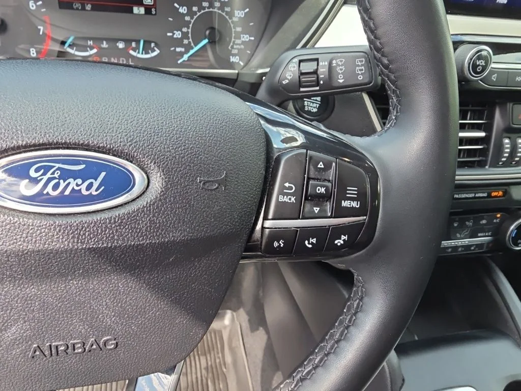 Used 2022 Blue Silver Metallic Ford SEL image 16