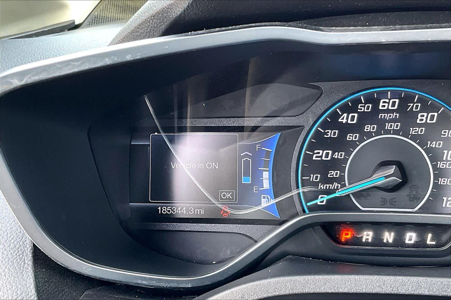 Used 2015 White Platinum Metallic Tri-Coat Ford SEL image 21