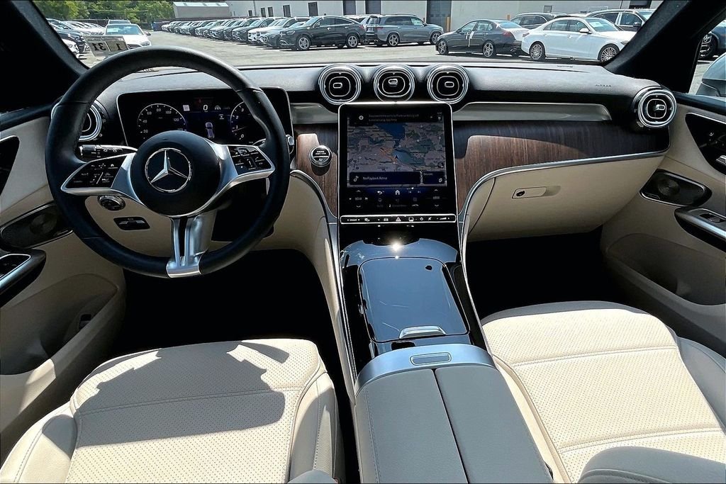2026 Mercedes-Benz GLC Base - Photo 13