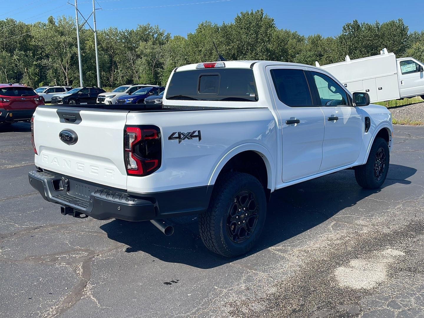 New 2026 Oxford White Ford XLT image 5